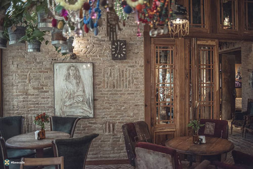 Modern dinks in an Iranian Cafe | Hescafe